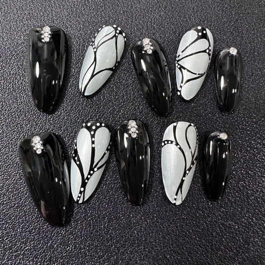 Monochrome Wings