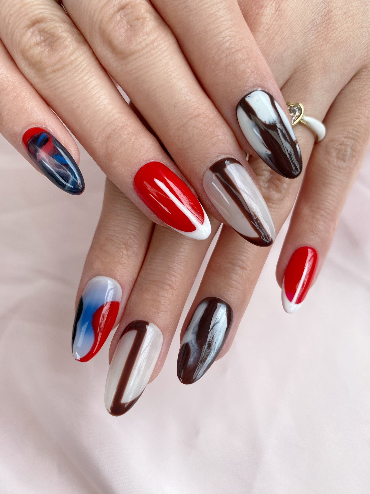 Your Nails Store