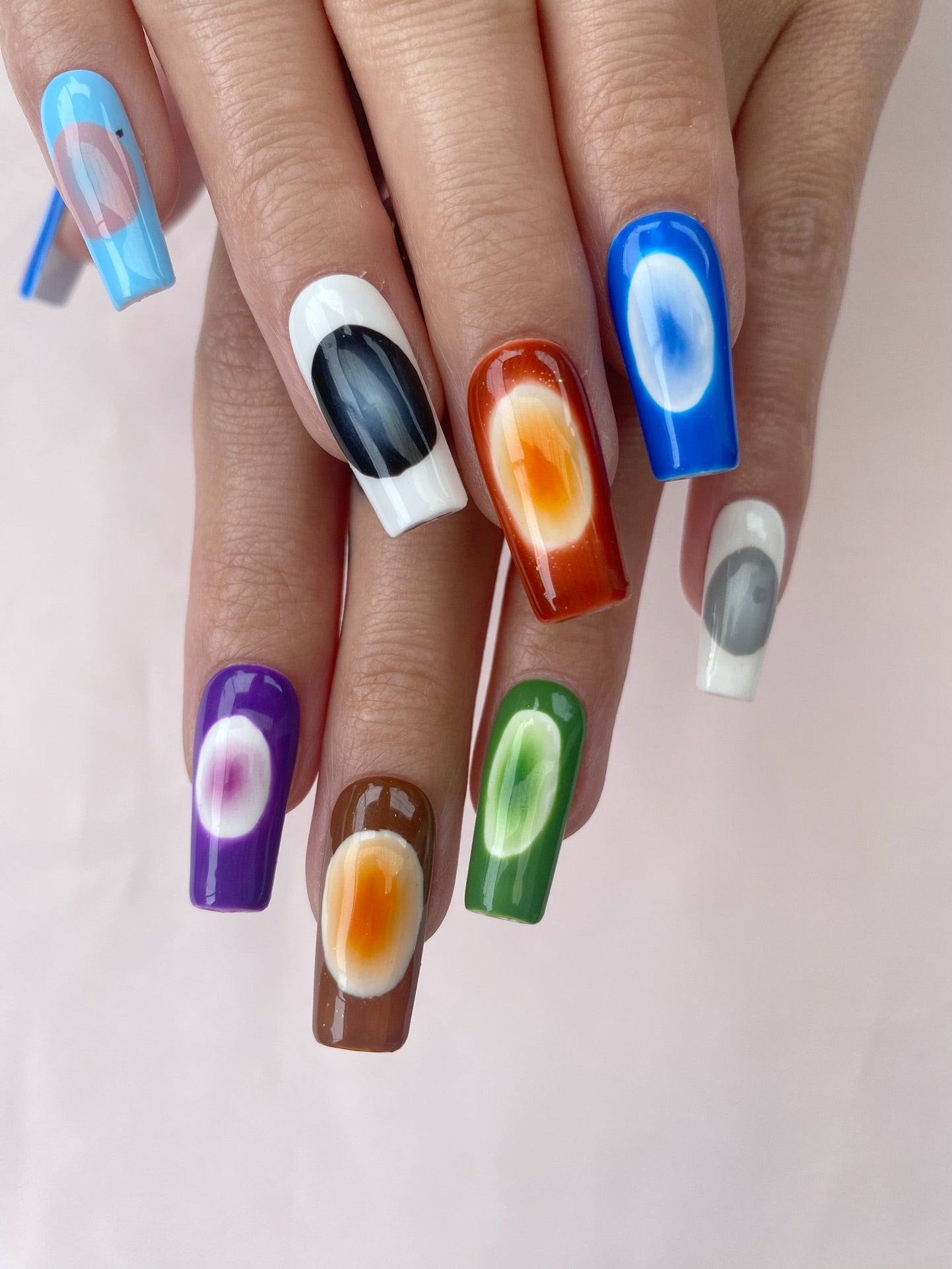 Your Nails Store